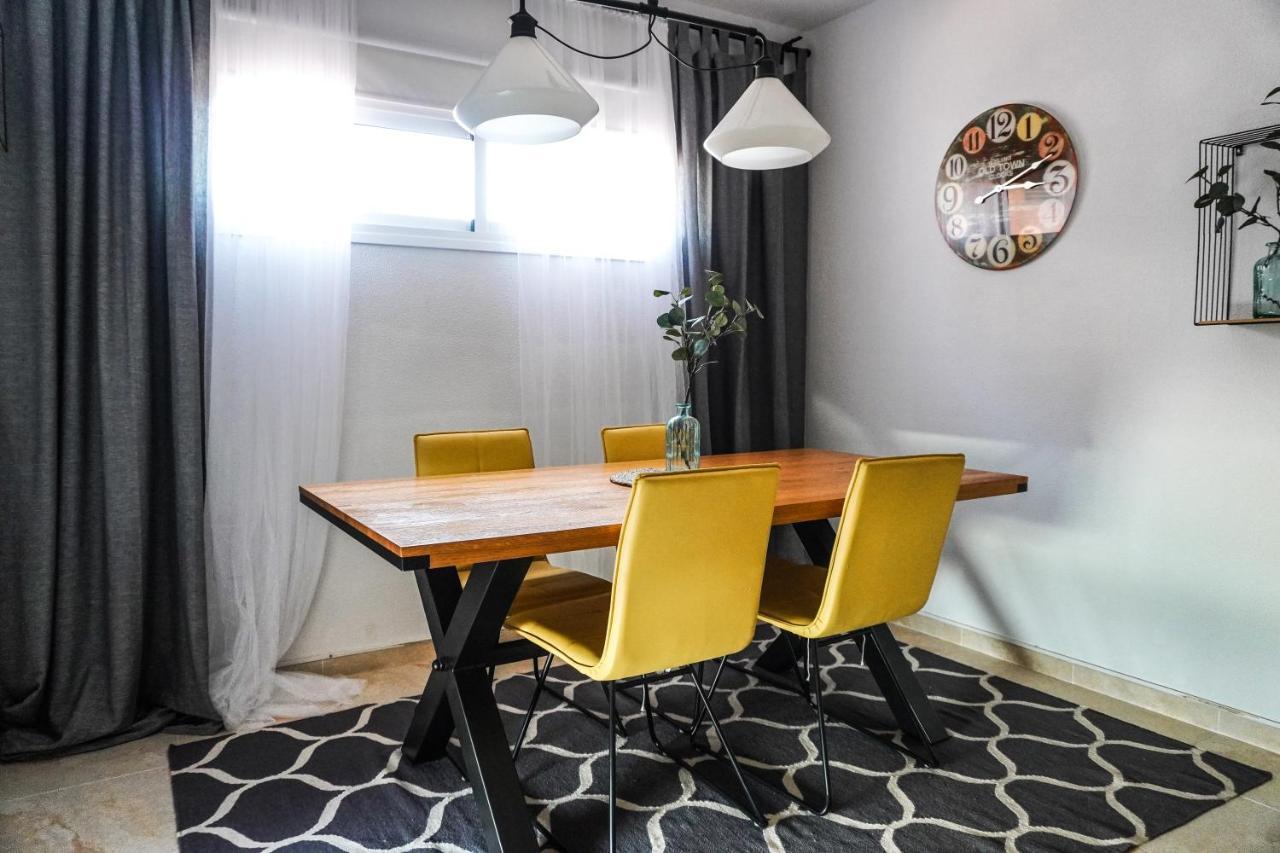Comfortable Duplex With Garage And Working Space 圭马尔港 外观 照片